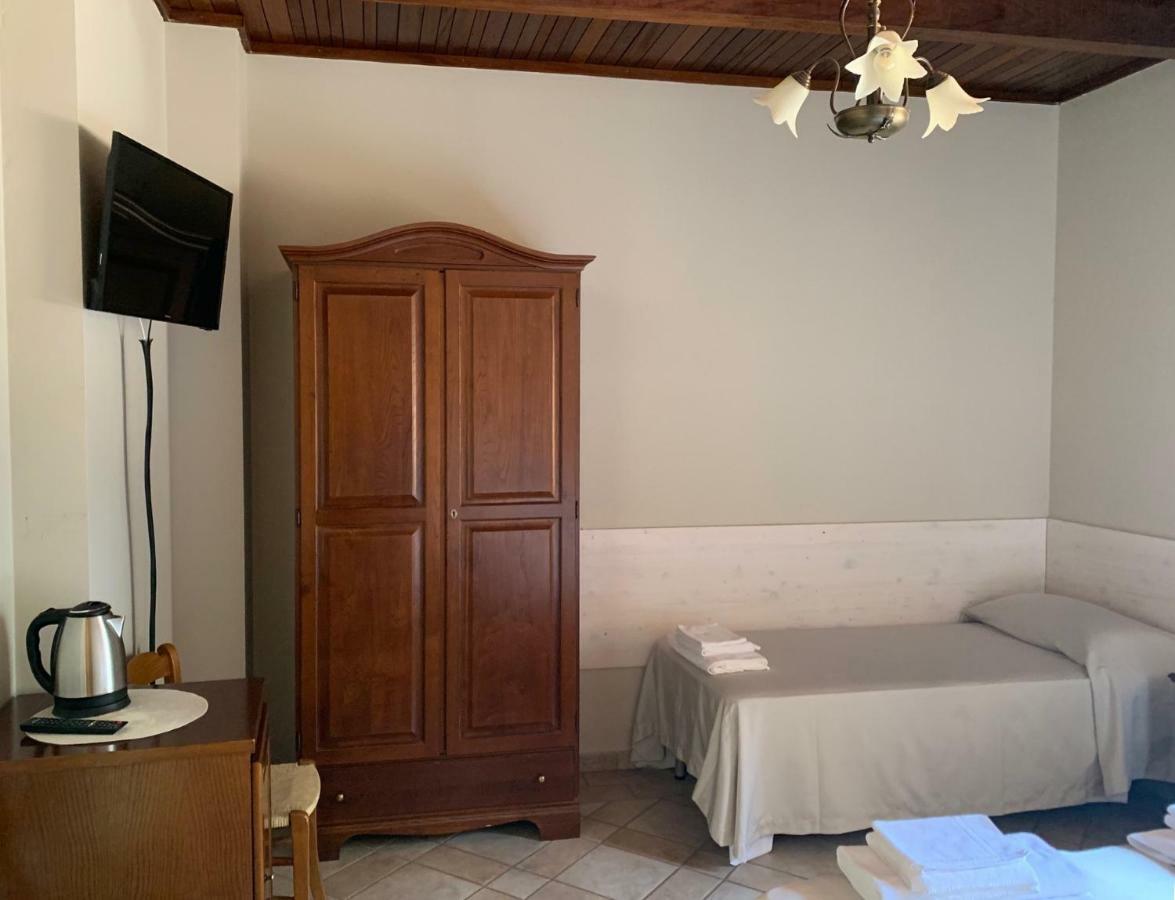 Country House Della Posta Maiolati Spontini Exteriör bild
