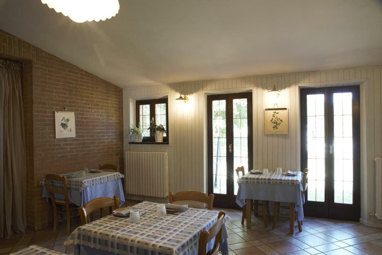 Country House Della Posta Maiolati Spontini Exteriör bild